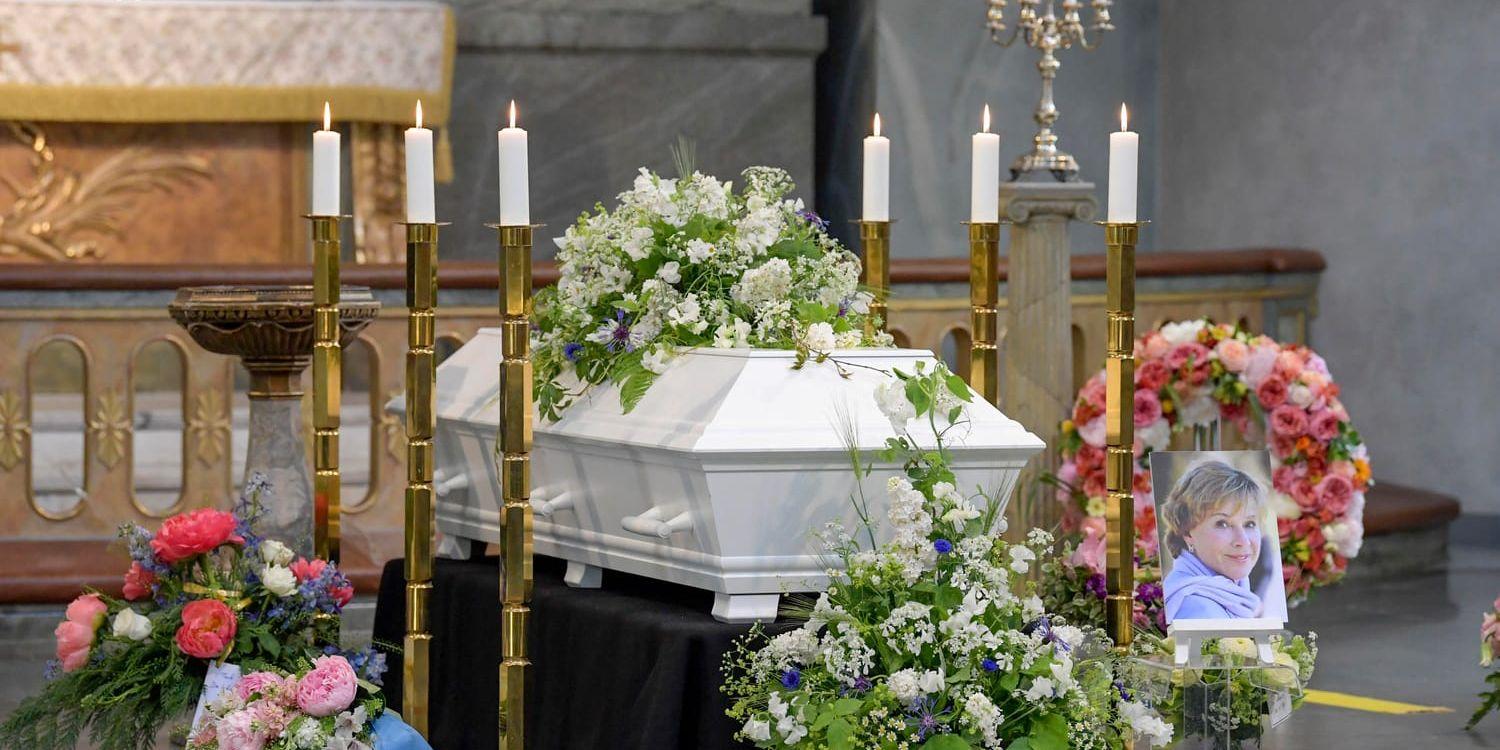 Begravningsceremonin ägde rum i Hedvig Eleonora kyrka i Stockholm.