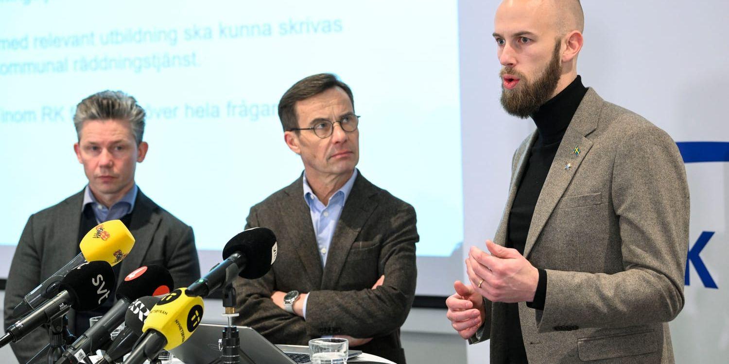 Beredskap. Under årets upplaga av Folk och Försvar presenterade regeringen ett förslag på återinförd civilplikt.