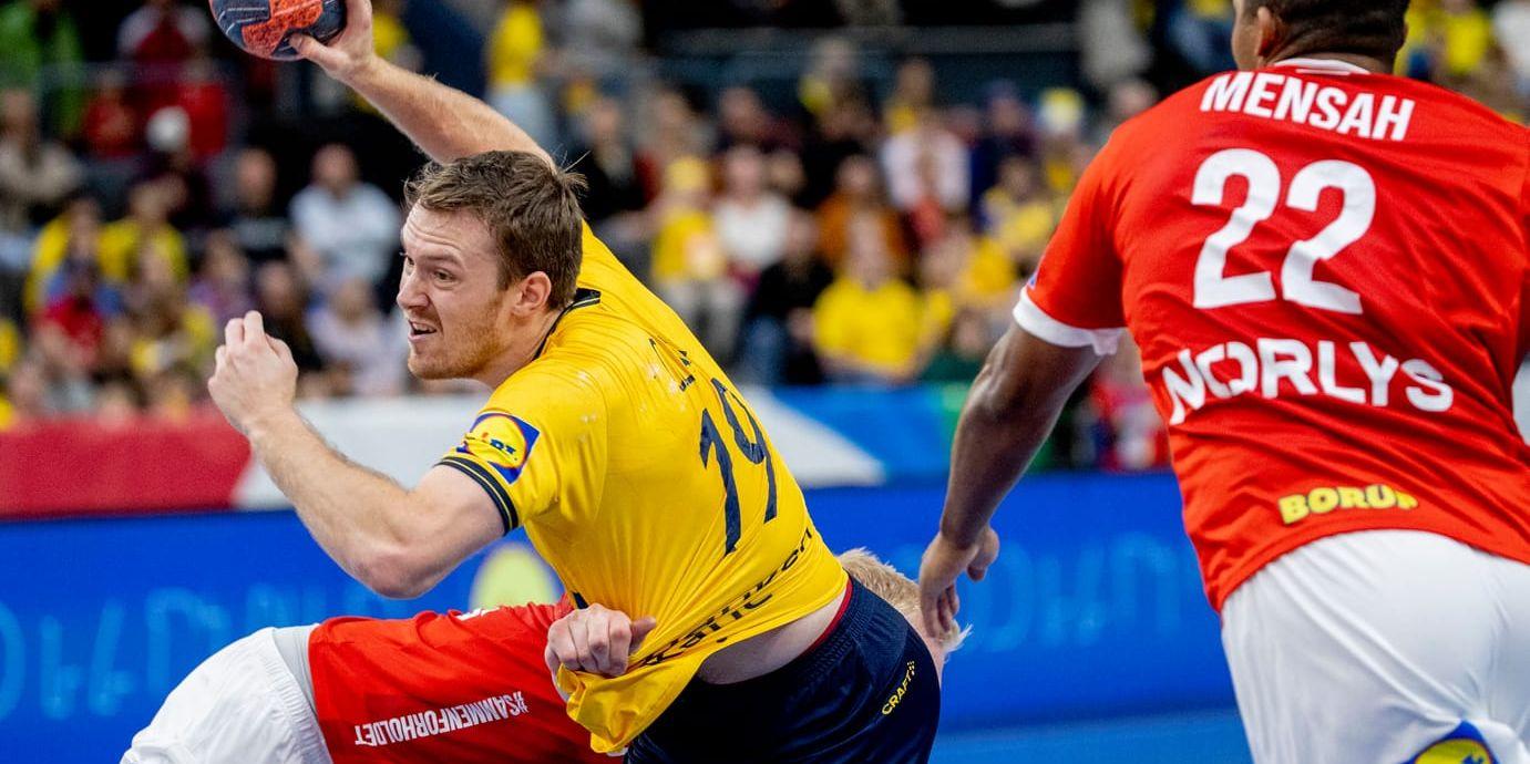 Sverige besegrade Danmark med 34–32 i Scandinavium.