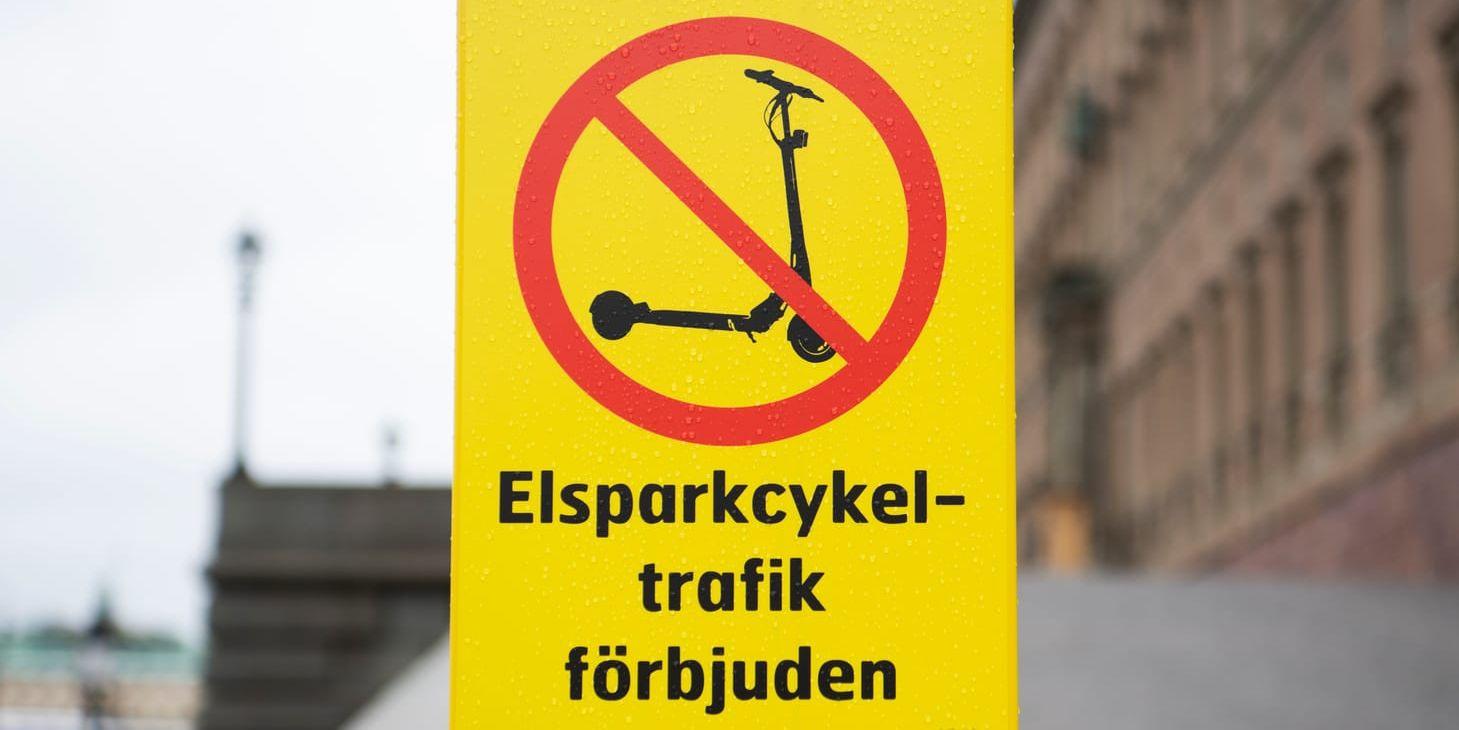 Signaturen ”Totalförbud” vill se just ett totalförbud av elsparkcyklar, i hela landet. 